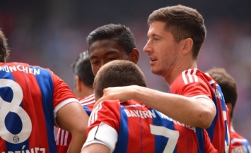 Can anyone stop the all-powerful Bayern at the Bundesliga?