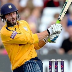 James Vince Leading Hampshire from the front