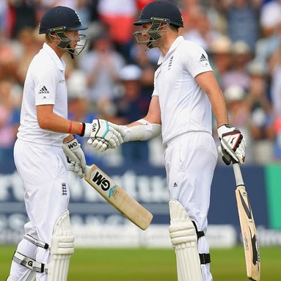 Joe Root and James Anderson - A historical 198 runs partnership for the 10th wickt